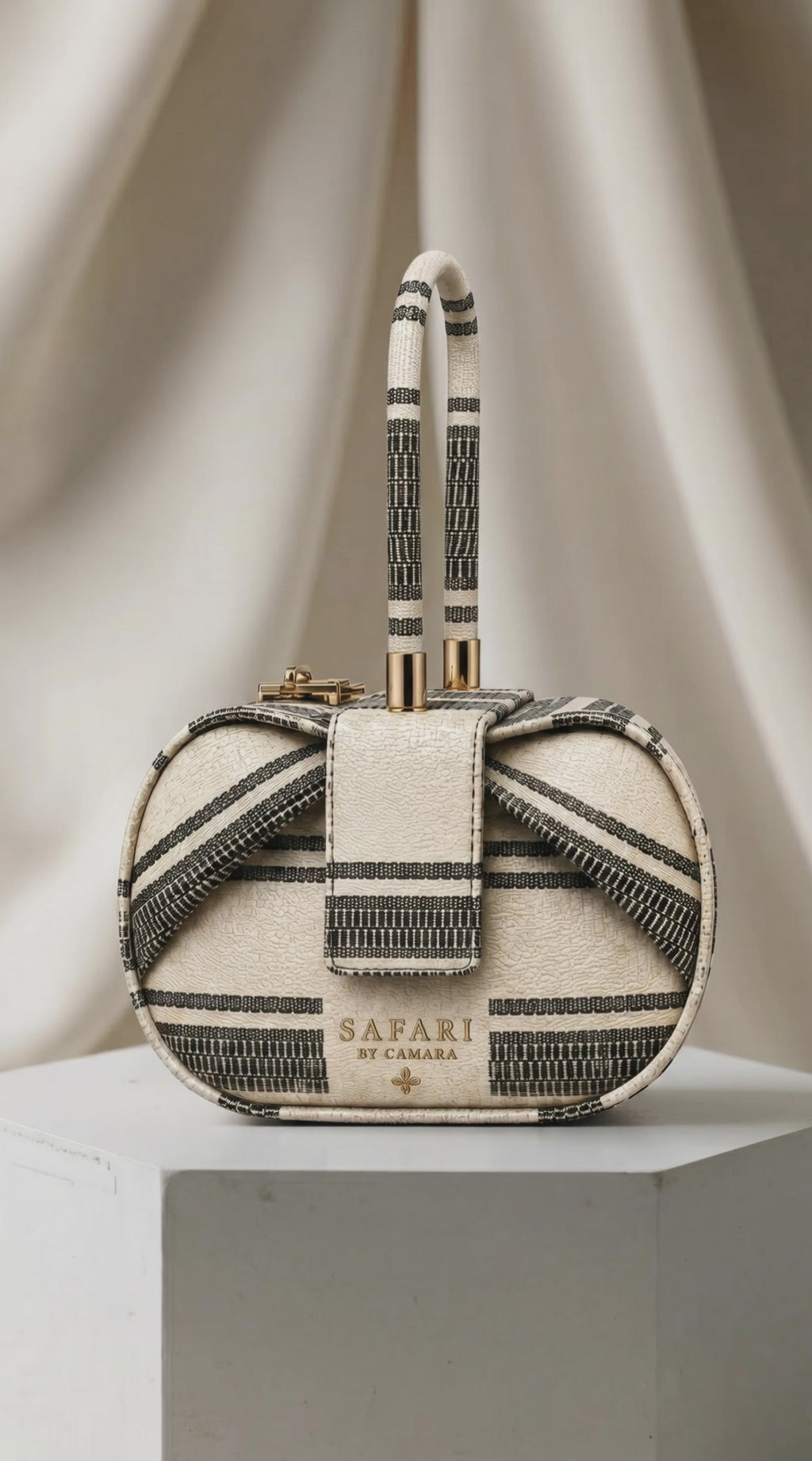 Dànfani Ivory Handbag
